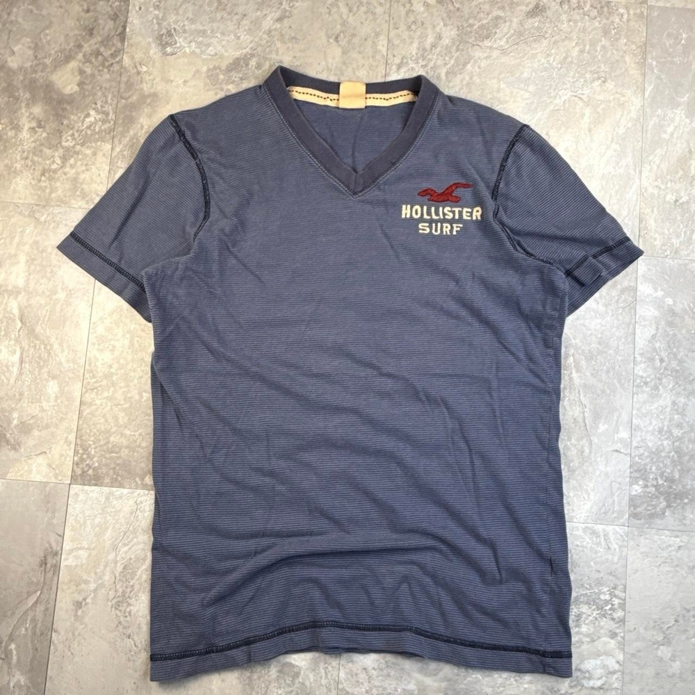 Vintage Blue Hollister Surf Striped V Neck T Shirt Medium